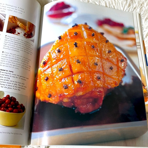 THE SLOW COOKER RECIPE BOOK Catherine Atikinson 150 record PB EUC - Picture 6 of 11